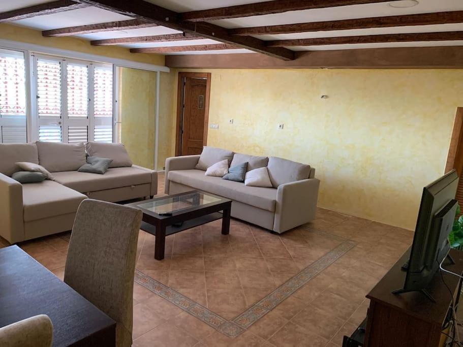 Villa Gloria Los Lopez Exterior foto